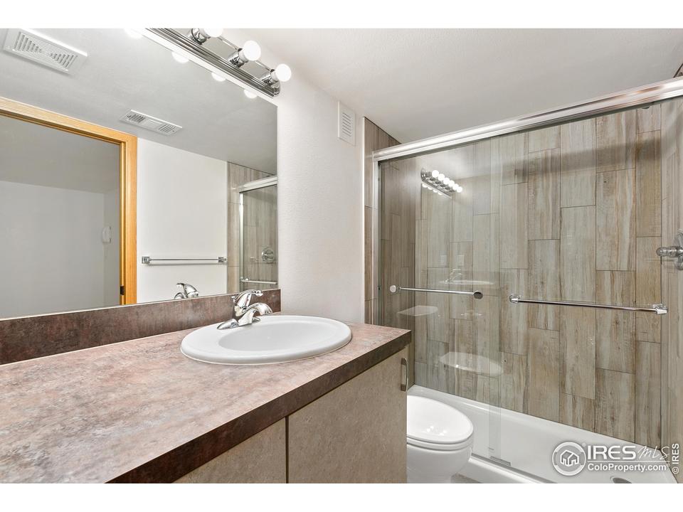  549 Saturn Dr, Fort Collins, CO 80525 photo 18