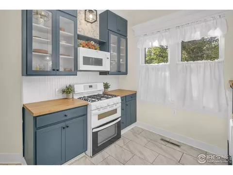 806 5th St, Berthoud, CO 80513 photo 10