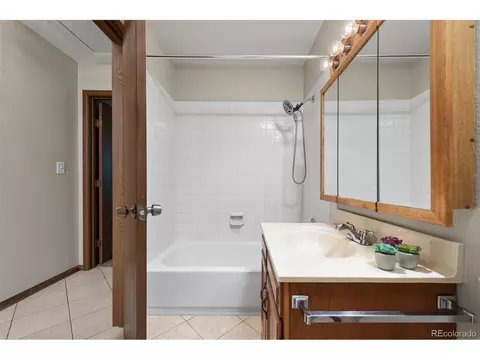 12014 E Maple Ave, Aurora, CO 80012 photo 17