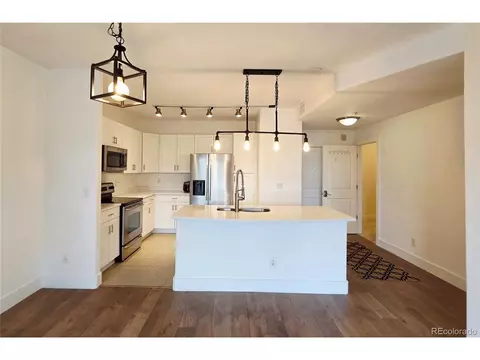 Undisclosed, Englewood, CO 80112