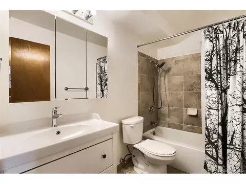 Bath - 9155 E Center Ave #2C, Denver, CO 80247 photo 1 of 1