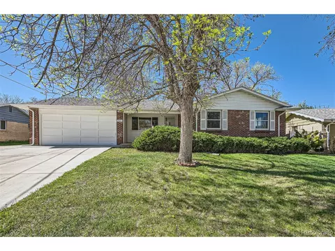 441 S Uvalda Cir, Aurora, CO 80012