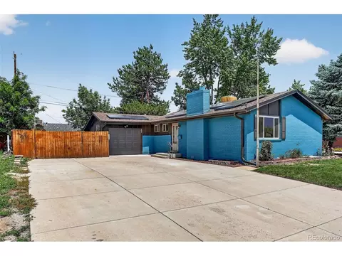 10523 W 62nd Pl, Arvada, CO 80004