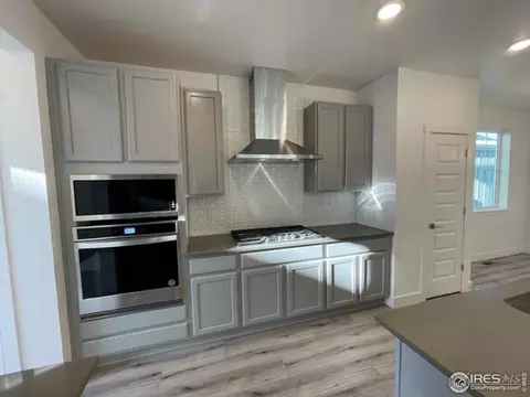 2008 Blue Moon Dr, Windsor, CO 80550 photo 2