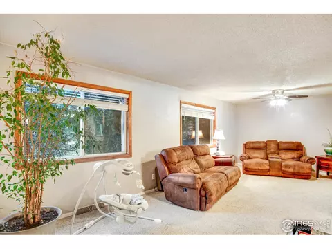 4106 Denver St, Evans, CO 80620 photo 5