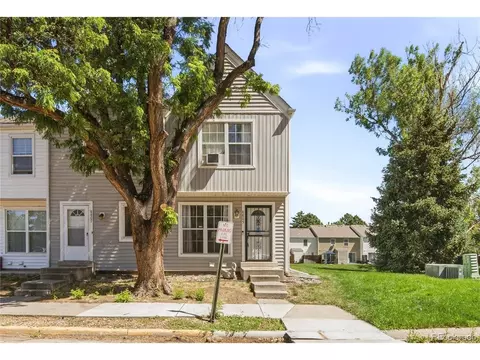 8805 W Floyd Ave, Lakewood, CO 80227