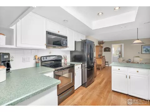 825 Laurel Ave, Boulder, CO 80303 photo 12