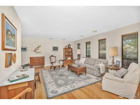 825 Laurel Ave, Boulder, CO 80303 photo 7