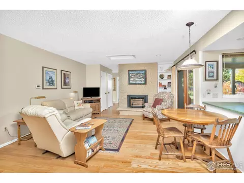 825 Laurel Ave, Boulder, CO 80303 photo 14