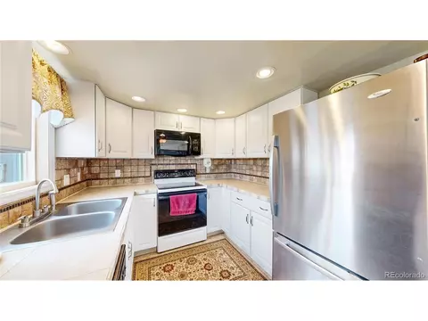 Kitchen - 4160 Converse Rd, Bennett, CO 80102 photo 1 of 2
