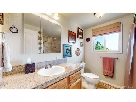 Bath - 4160 Converse Rd, Bennett, CO 80102 photo 5 of 7