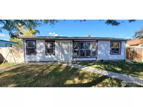 1210 Macdavidson Ct, Dacono, CO 80514