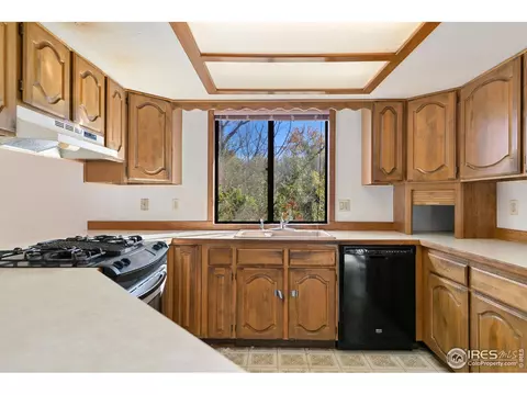 8024 Moore St, Arvada, CO 80005 photo 10