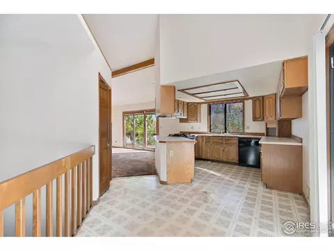 8024 Moore St, Arvada, CO 80005 photo 9