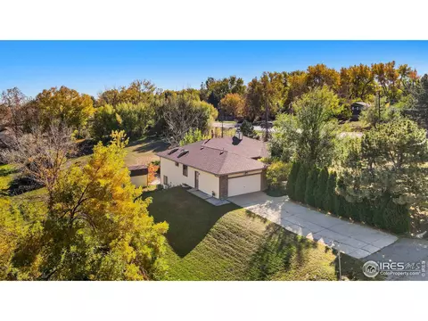 8024 Moore St, Arvada, CO 80005 photo 2