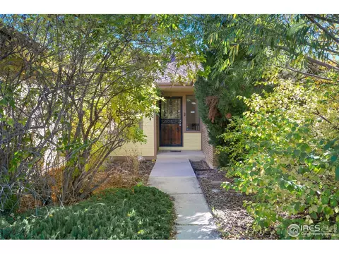 8024 Moore St, Arvada, CO 80005 photo 4