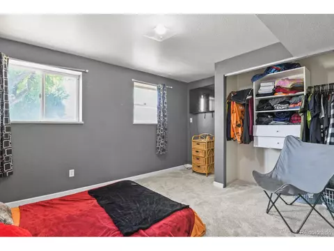1046 Mobile St, Aurora, CO 80011 photo 14