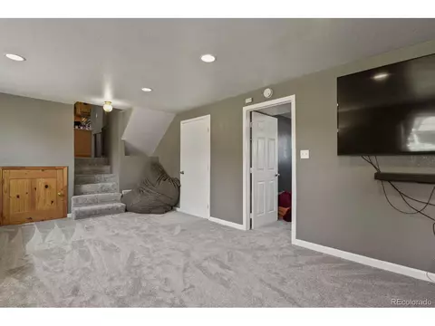 1046 Mobile St, Aurora, CO 80011 photo 12