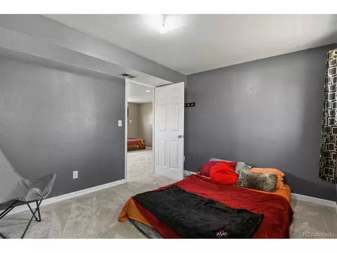 1046 Mobile St, Aurora, CO 80011 photo 15