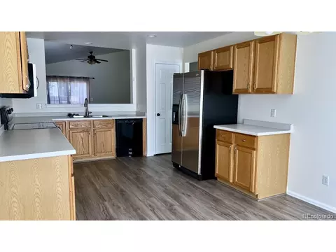 19037 E Ithaca Dr, Aurora, CO 80013 photo 7