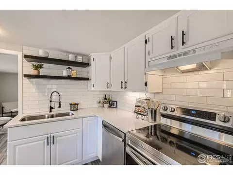 9591 E 12th Ave, Aurora, CO 80010 photo 11