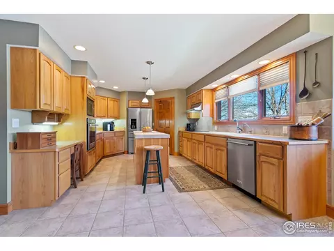 115 E Indiana Ave, Berthoud, CO 80513 photo 10