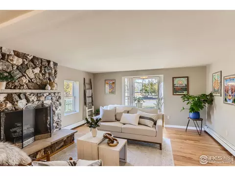 223 4th Ave, Lyons, CO 80540 photo 6