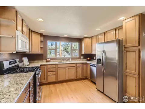 223 4th Ave, Lyons, CO 80540 photo 10