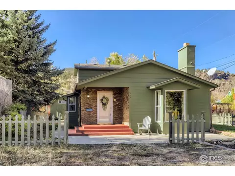 223 4th Ave, Lyons, CO 80540 photo 1