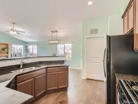 9031 Sandpiper Dr, Longmont, CO 80504 photo 8