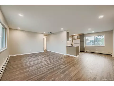 1970 Chambers Rd, Aurora, CO 80011 photo 12