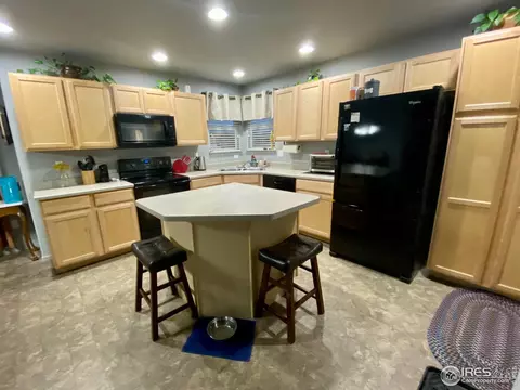 754 Park Edge Cir, Windsor, CO 80550 photo 6