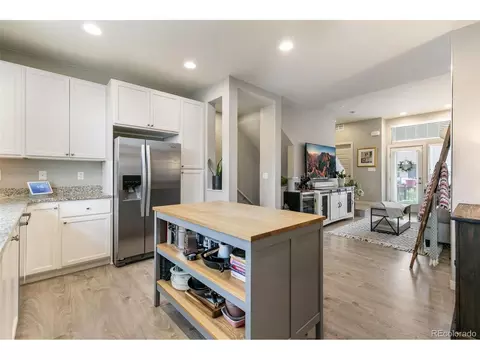Kitchen - 7939 E 54th Pl, Denver, CO 80238 photo 4 of 5