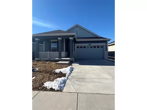 5127 N Quemoy St, Aurora, CO 80019