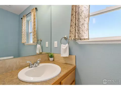 3111 Swan Point Dr, Evans, CO 80620 photo 11
