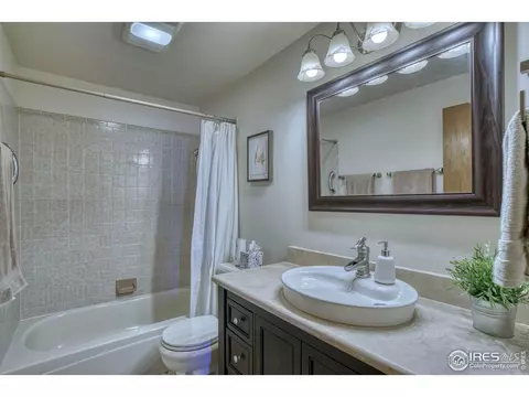 555 Mayo Ct, Berthoud, CO 80513 photo 17
