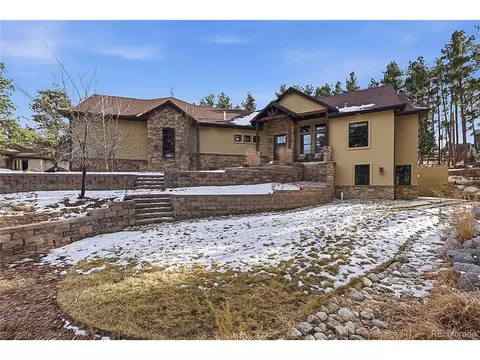 1372 Kenosha Dr, Larkspur, CO 80118