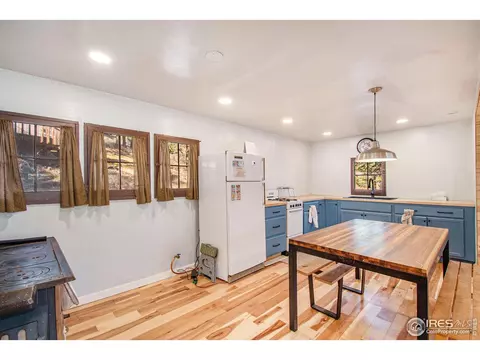 102 Overpine Dr, Lyons, CO 80540 photo 7