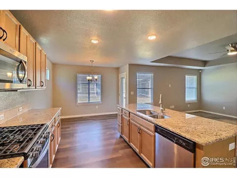 8177 Eagle Dr, Greeley, CO 80634 photo 11