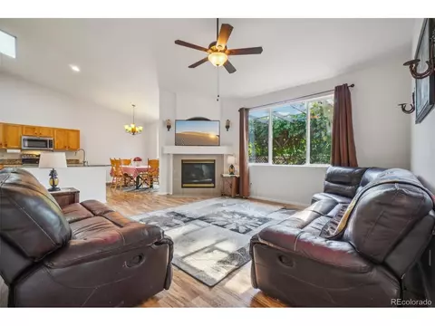1851 Lochmore Dr, Longmont, CO 80504