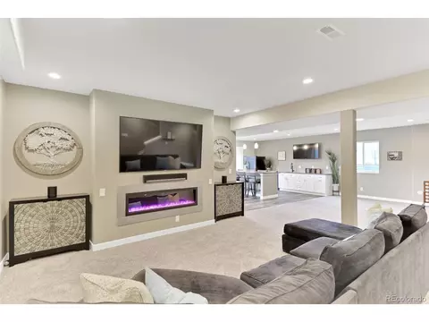 8027 S Valleyhead Way, Aurora, CO 80016 photo 23