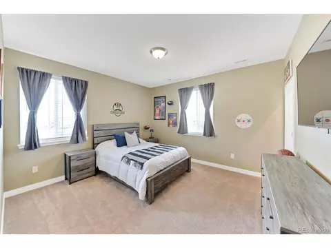 8027 S Valleyhead Way, Aurora, CO 80016 photo 18