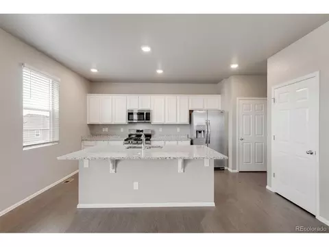 5382 Cedar St, Longmont, CO 80504 photo 5