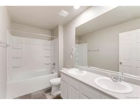 5382 Cedar St, Longmont, CO 80504 photo 22