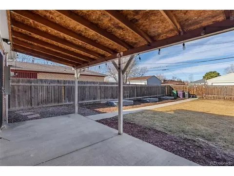 Exterior - 2885 Oneida St, Denver, CO 80207 photo 2 of 3