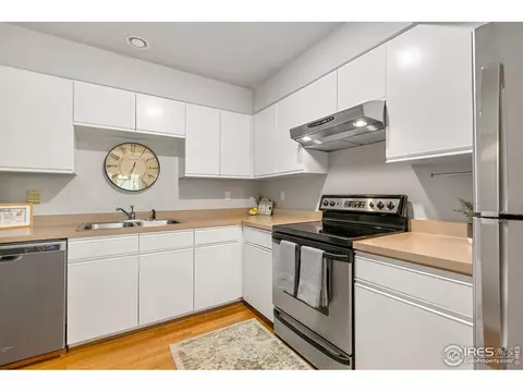 4872 Brandon Creek Dr, Boulder, CO 80301 photo 8