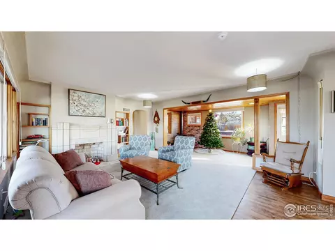 567 1st St, Berthoud, CO 80513 photo 3