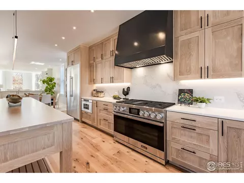 617 Mapleton Ave, Boulder, CO 80304 photo 4