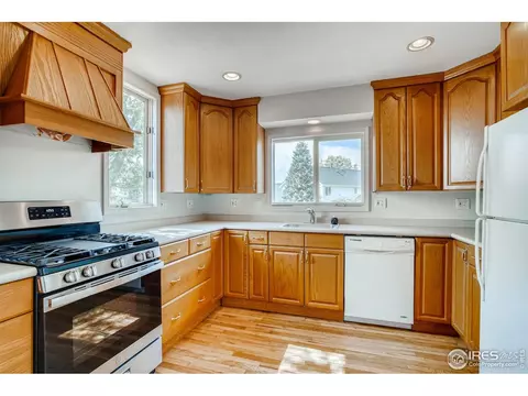 6565 Carr St, Arvada, CO 80004 photo 2