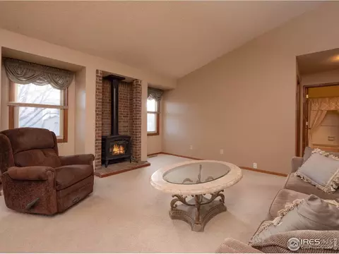 749 Holmes Pl, Berthoud, CO 80513 photo 7